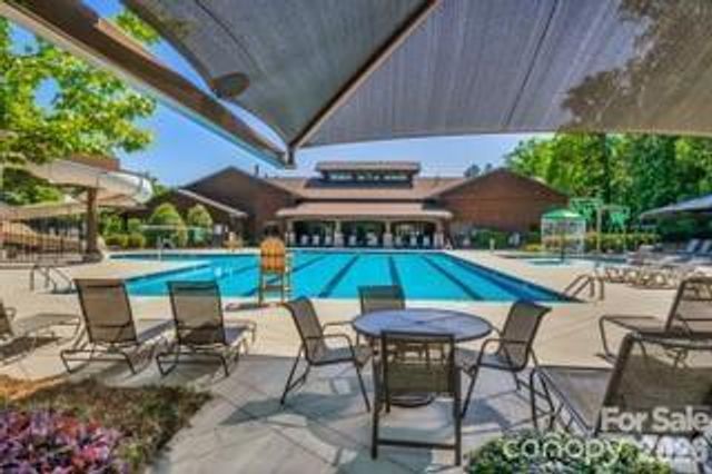 194 Forsythia Lane, Tega Cay, SC 29708