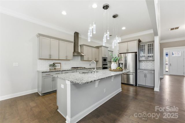 194 Forsythia Lane, Tega Cay, SC 29708