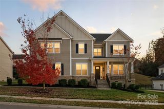 194 Forsythia Lane, Tega Cay, SC 29708