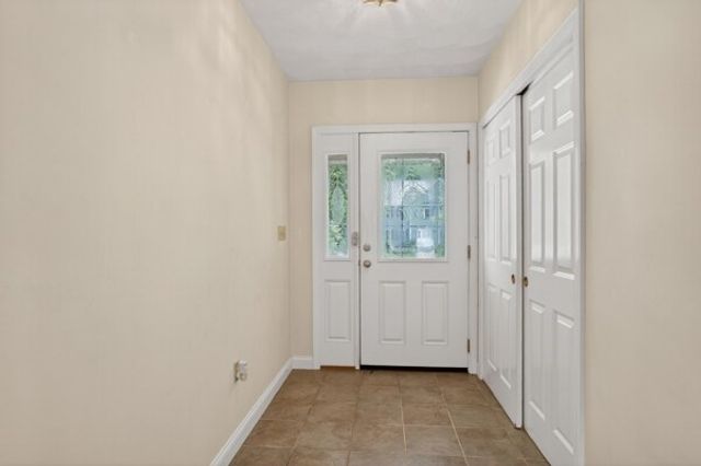 111 Chestnut St, Wilmington, MA 01887