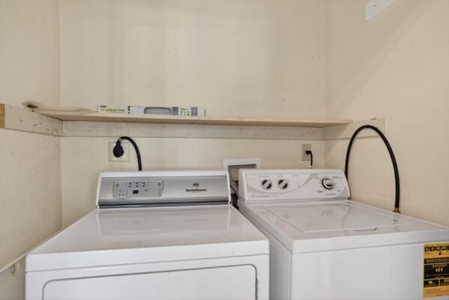 111 Chestnut St, Wilmington, MA 01887