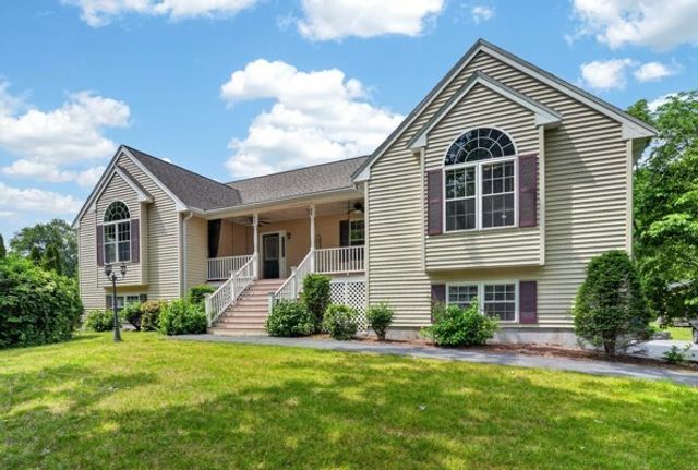 111 Chestnut St, Wilmington, MA 01887