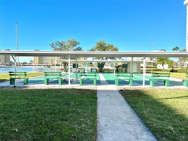 4550 COVE CIRCLE 804, St Petersburg, FL 33708