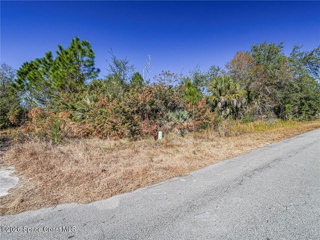 548 Saragassa Avenue SW, Palm Bay, FL 32908