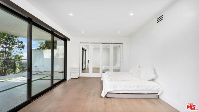 2021 Davies Way, Los Angeles, CA 90046