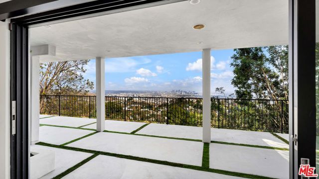 2021 Davies Way, Los Angeles, CA 90046