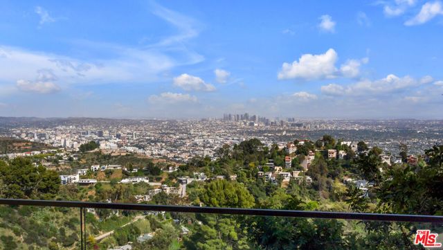 2021 Davies Way, Los Angeles, CA 90046