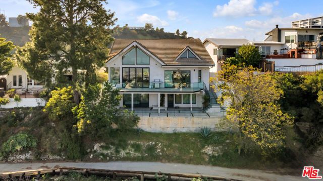 2021 Davies Way, Los Angeles, CA 90046