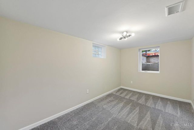 1718 Waltham Avenue, North College Hill, OH 45239