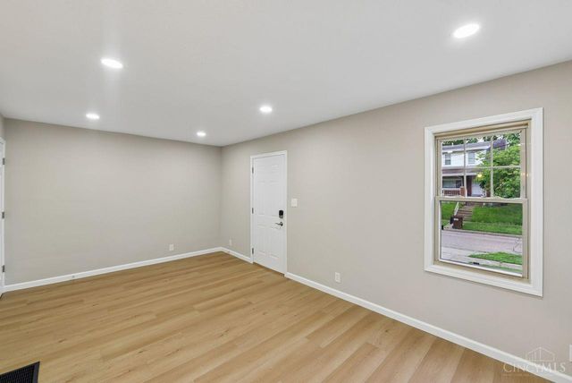 1718 Waltham Avenue, North College Hill, OH 45239