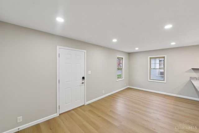 1718 Waltham Avenue, North College Hill, OH 45239