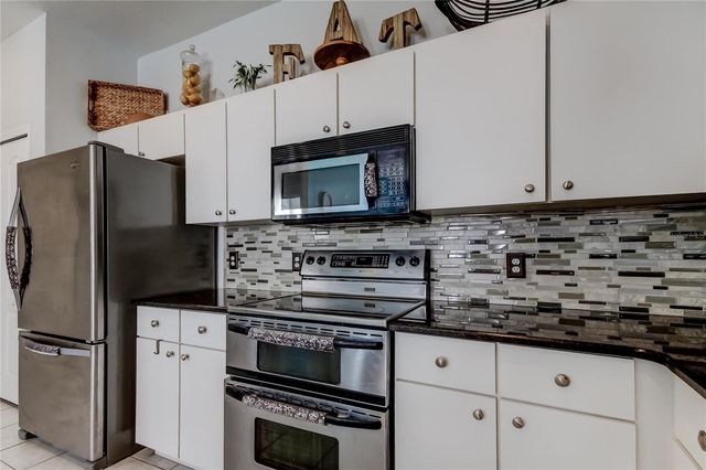 19131 LAKE AUDUBON DRIVE, Tampa, FL 33647