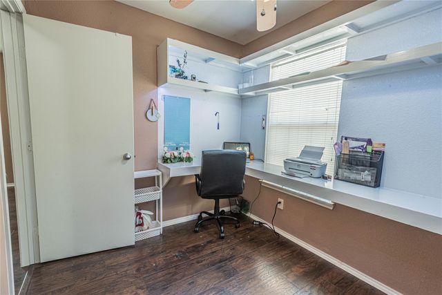 7914 Cypress Edge Drive, Cypress, TX 77433