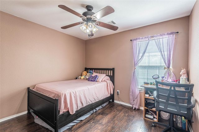 7914 Cypress Edge Drive, Cypress, TX 77433