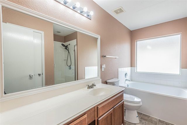 7914 Cypress Edge Drive, Cypress, TX 77433