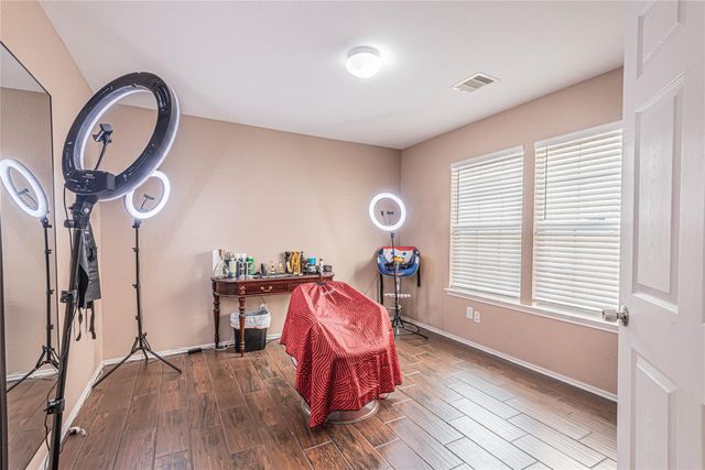 7914 Cypress Edge Drive, Cypress, TX 77433