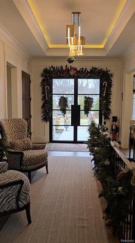 1632 Vista Drive, Oakland, MI 48363