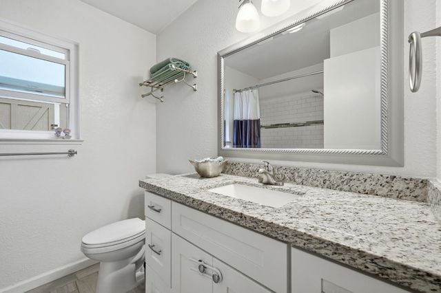 3403 Lindi Ct, Carmichael, CA 95608