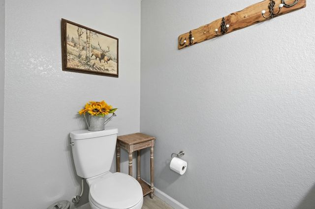 3403 Lindi Ct, Carmichael, CA 95608