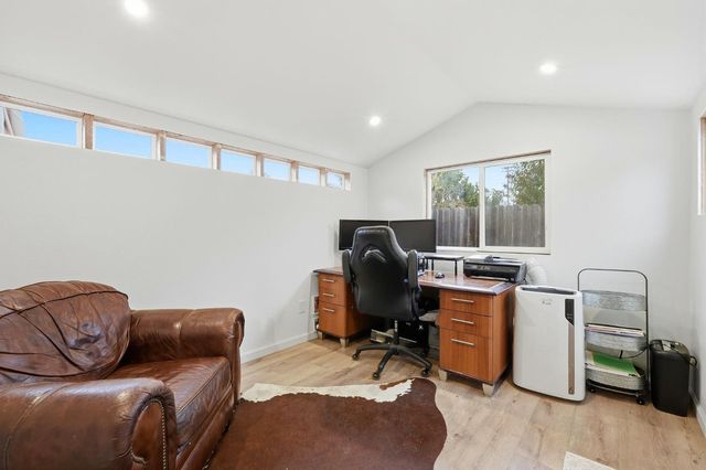 3403 Lindi Ct, Carmichael, CA 95608