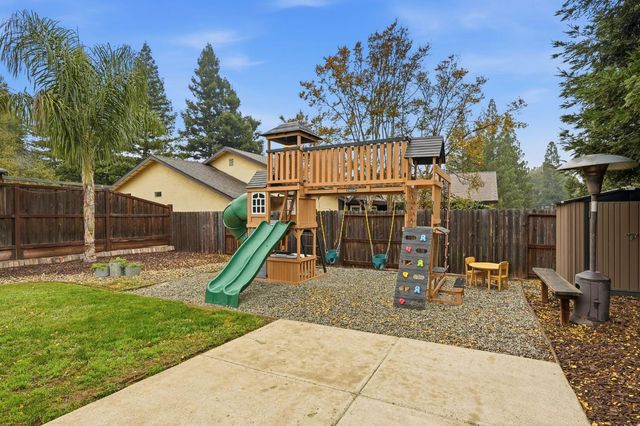 3403 Lindi Ct, Carmichael, CA 95608