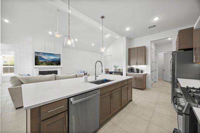 3233 Palm Heights Street, League City, TX 77573