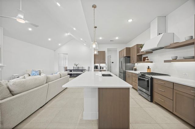3233 Palm Heights Street, League City, TX 77573