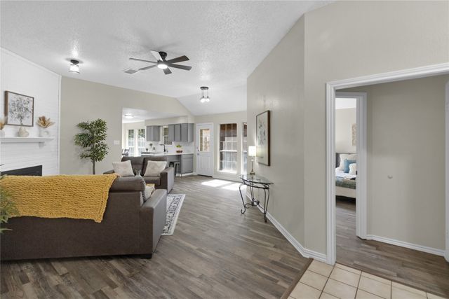 710 Austin Drive, Desoto, TX 75115