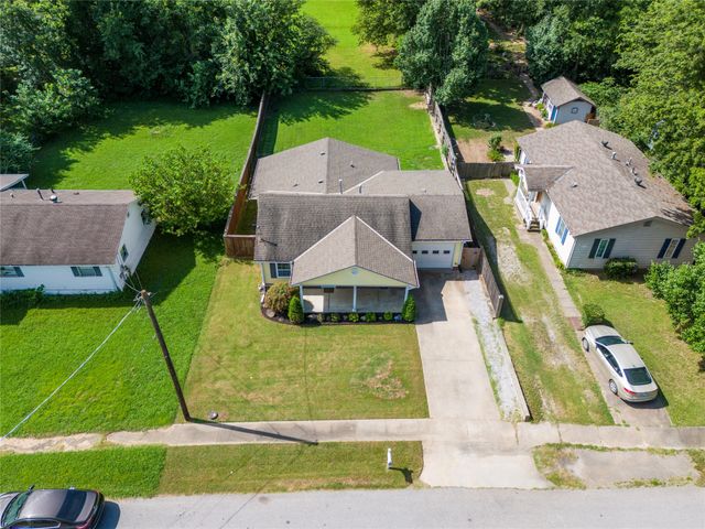 831 E Elgin Place, Broken Arrow, OK 74012