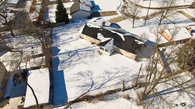 3685 Eton Place, Saginaw Twp, MI 48603