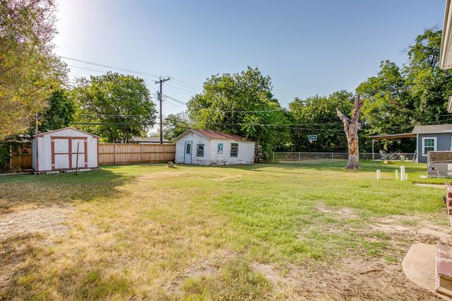 3112 Willow Park Street, Richland Hills, TX 76118