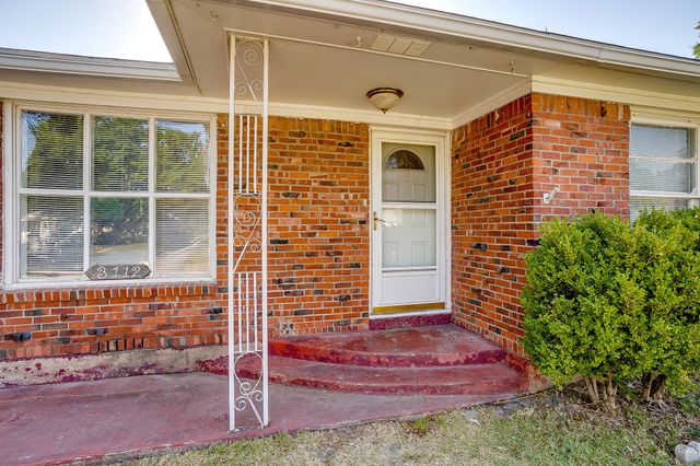 3112 Willow Park Street, Richland Hills, TX 76118