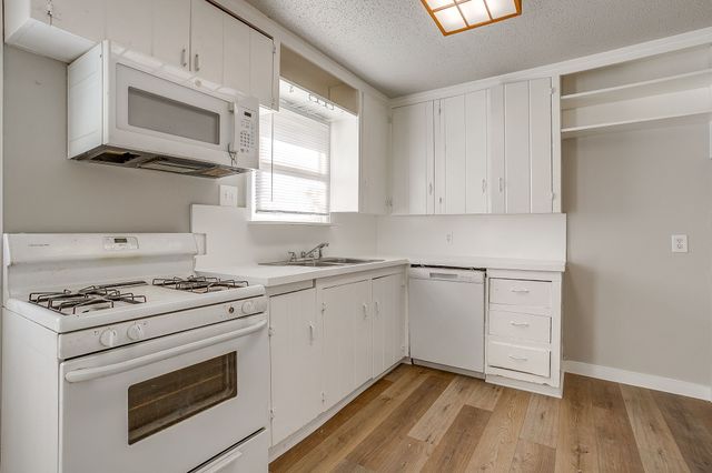 3112 Willow Park Street, Richland Hills, TX 76118