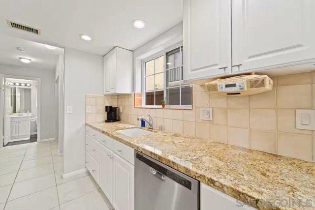 309 W Lewis, San Diego, CA 92103