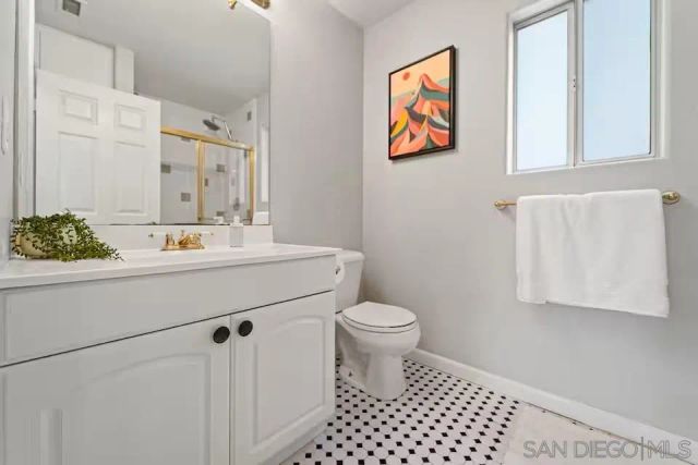 309 W Lewis, San Diego, CA 92103