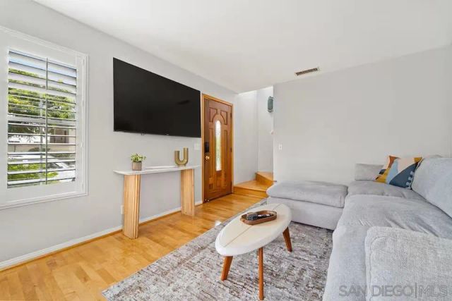 309 W Lewis, San Diego, CA 92103