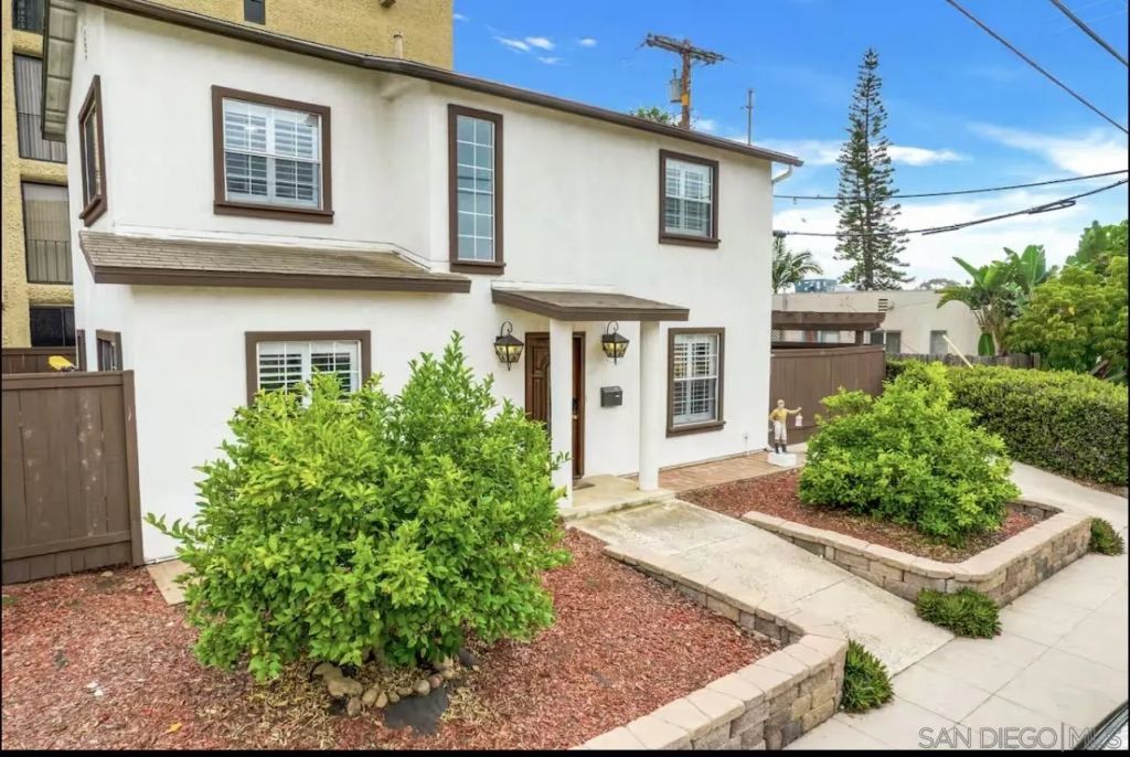309 W Lewis, San Diego, CA 92103