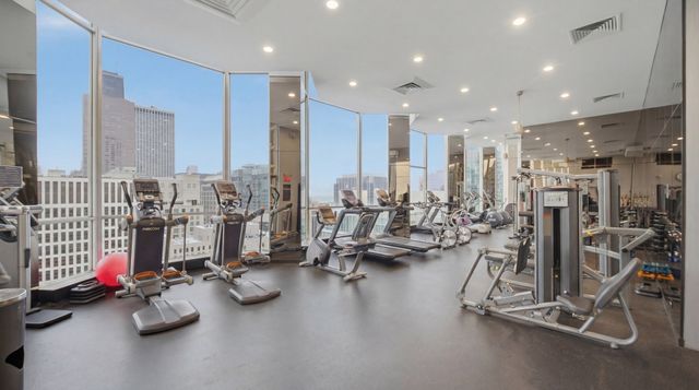 535 N MICHIGAN Avenue 1210, Chicago, IL 60611