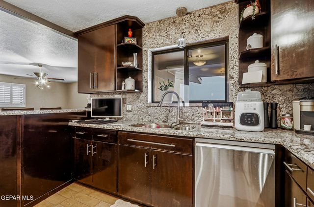 3307 MOONLIGHT Avenue, El Paso, TX 79904