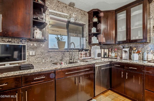 3307 MOONLIGHT Avenue, El Paso, TX 79904