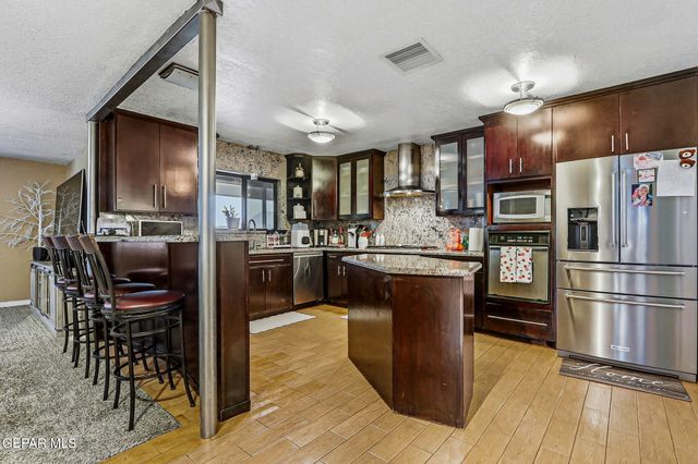 3307 MOONLIGHT Avenue, El Paso, TX 79904