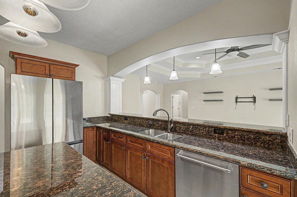 Image 14 of property listing at 7151 Reef Street, Navarre, FL 32566