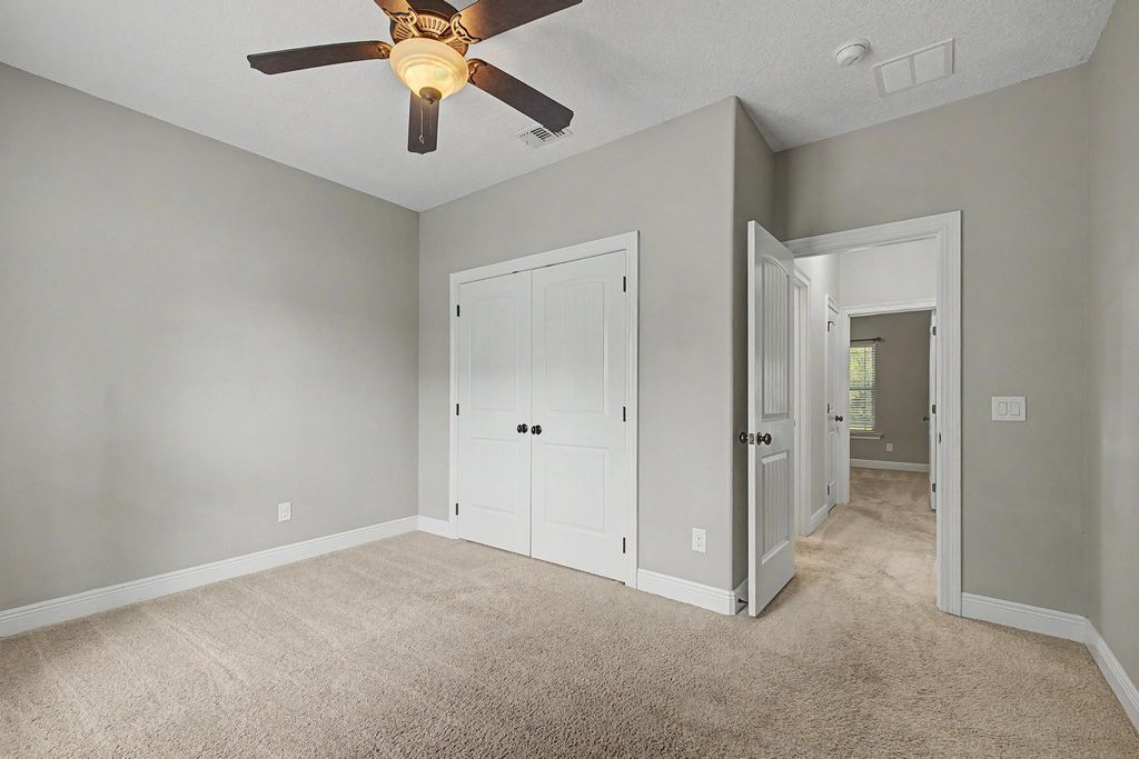 Image 26 of property listing at 7151 Reef Street, Navarre, FL 32566