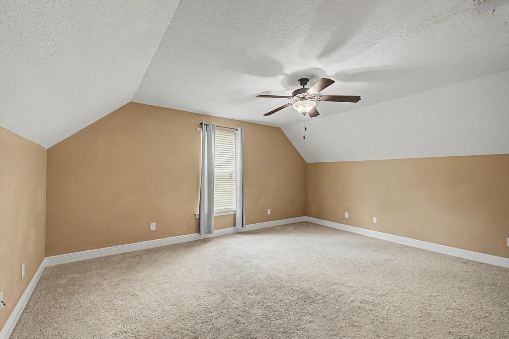 Image 36 of property listing at 7151 Reef Street, Navarre, FL 32566
