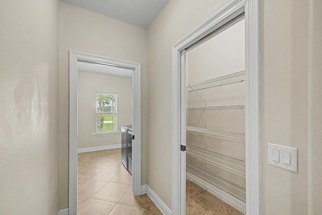 Image 38 of property listing at 7151 Reef Street, Navarre, FL 32566