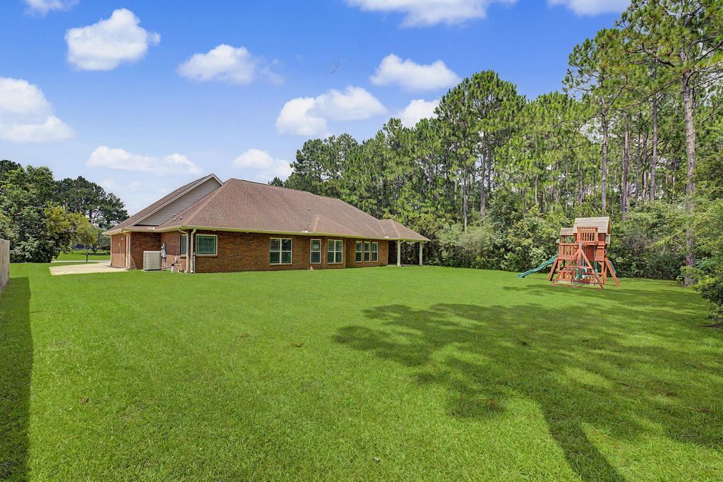 Image 42 of property listing at 7151 Reef Street, Navarre, FL 32566