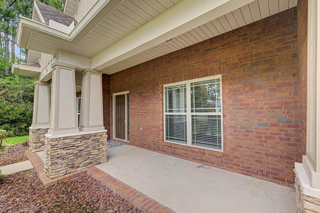 Image 51 of property listing at 7151 Reef Street, Navarre, FL 32566