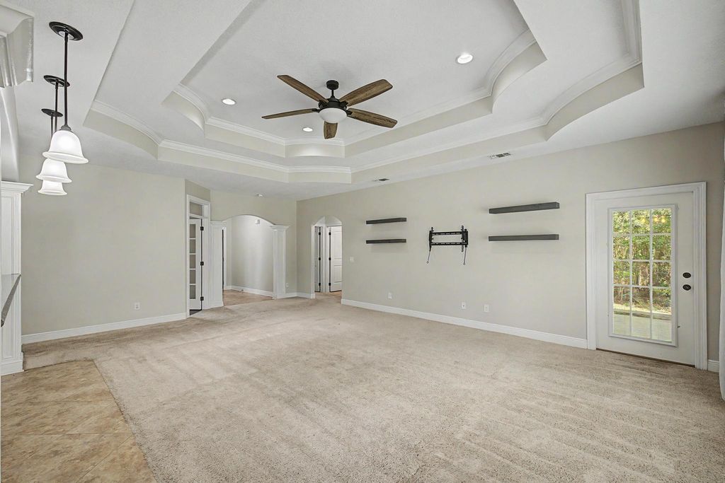 Image 8 of property listing at 7151 Reef Street, Navarre, FL 32566
