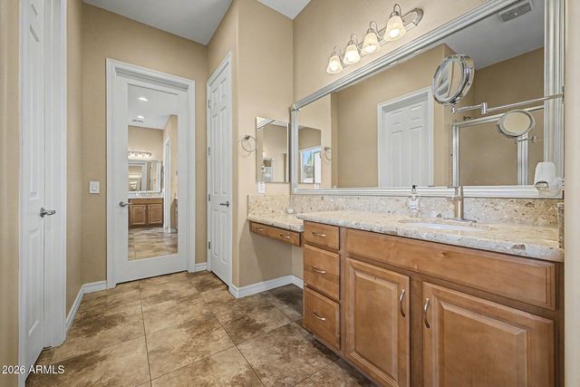 582 W ZION Place, Chandler, AZ 85248