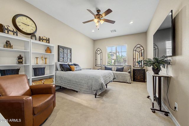 582 W ZION Place, Chandler, AZ 85248